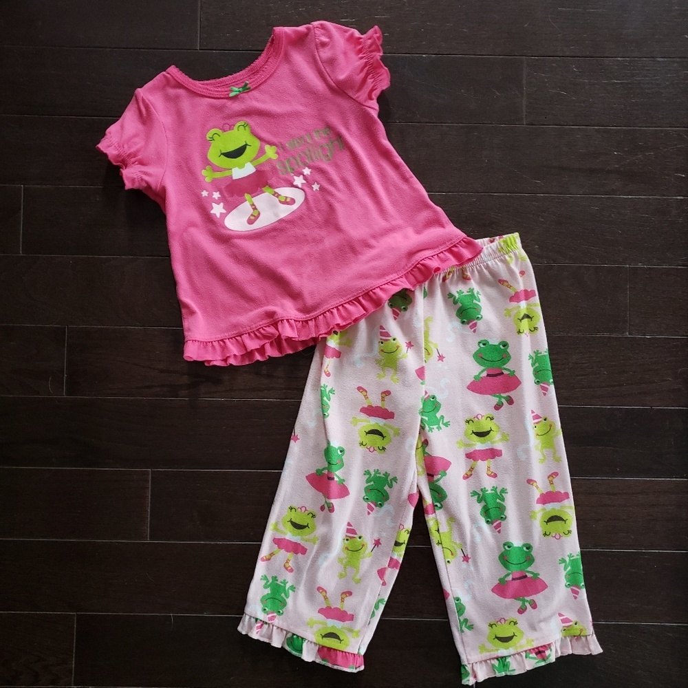 Girls Child of Mine by Carter's pajamas size 3t